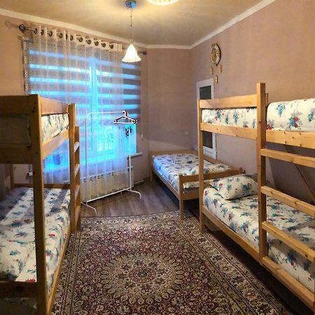 Hostel Arzy Atyraū Exteriör bild