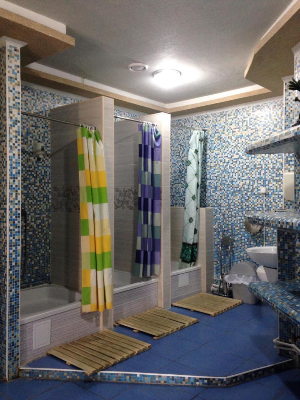 Hostel Arzy Atyraū Exteriör bild